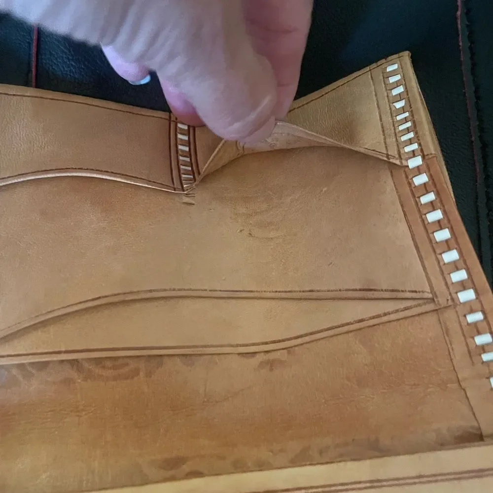 Wallet handtooled Collectible Vintage Leather Bifold pockets unisex 60's tooled